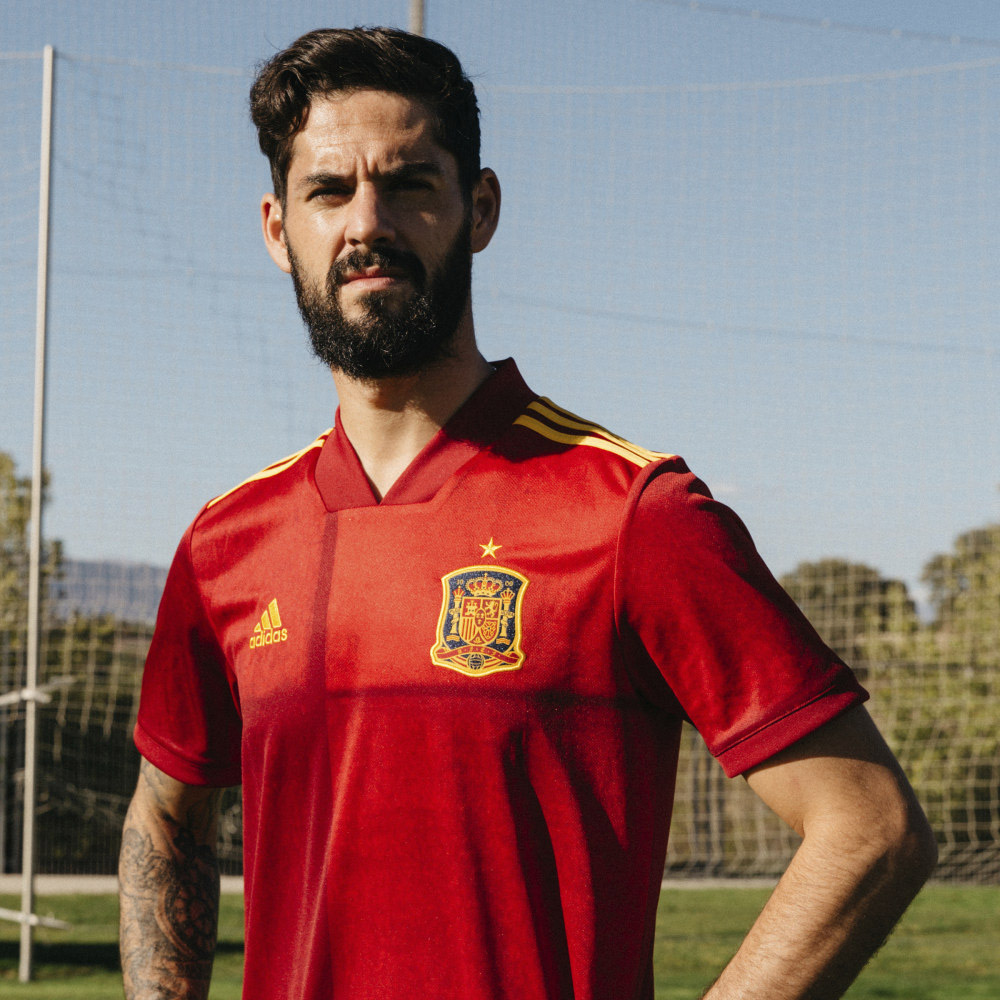 La bonita camiseta de España para la competición europea Camiseta adidas España Eurocopa 2020