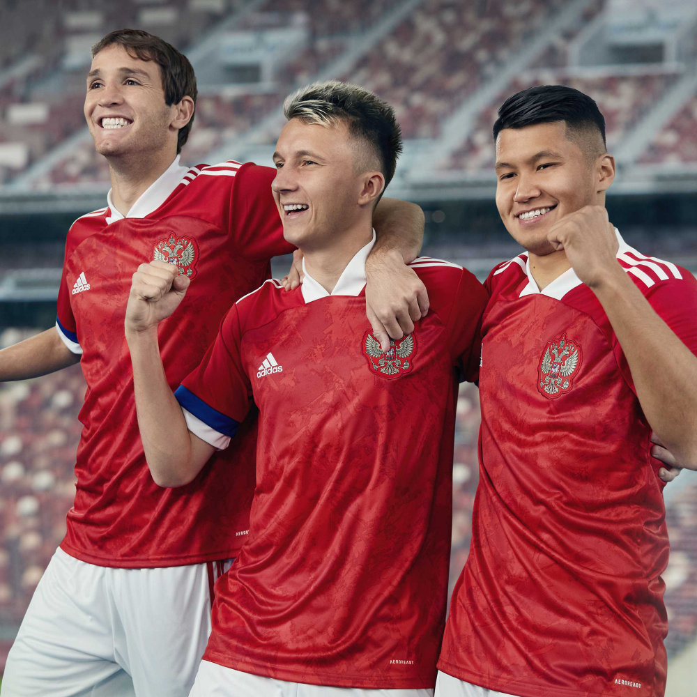 El rojo domina la nueva camiseta de Rusia Camiseta Rusia Adidas Eurocopa 2020
