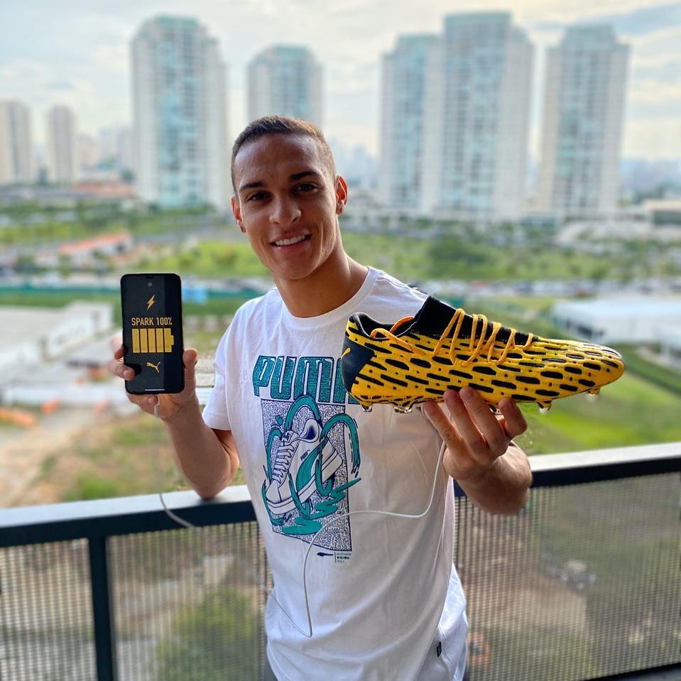 jugadores patrocinados puma antony
