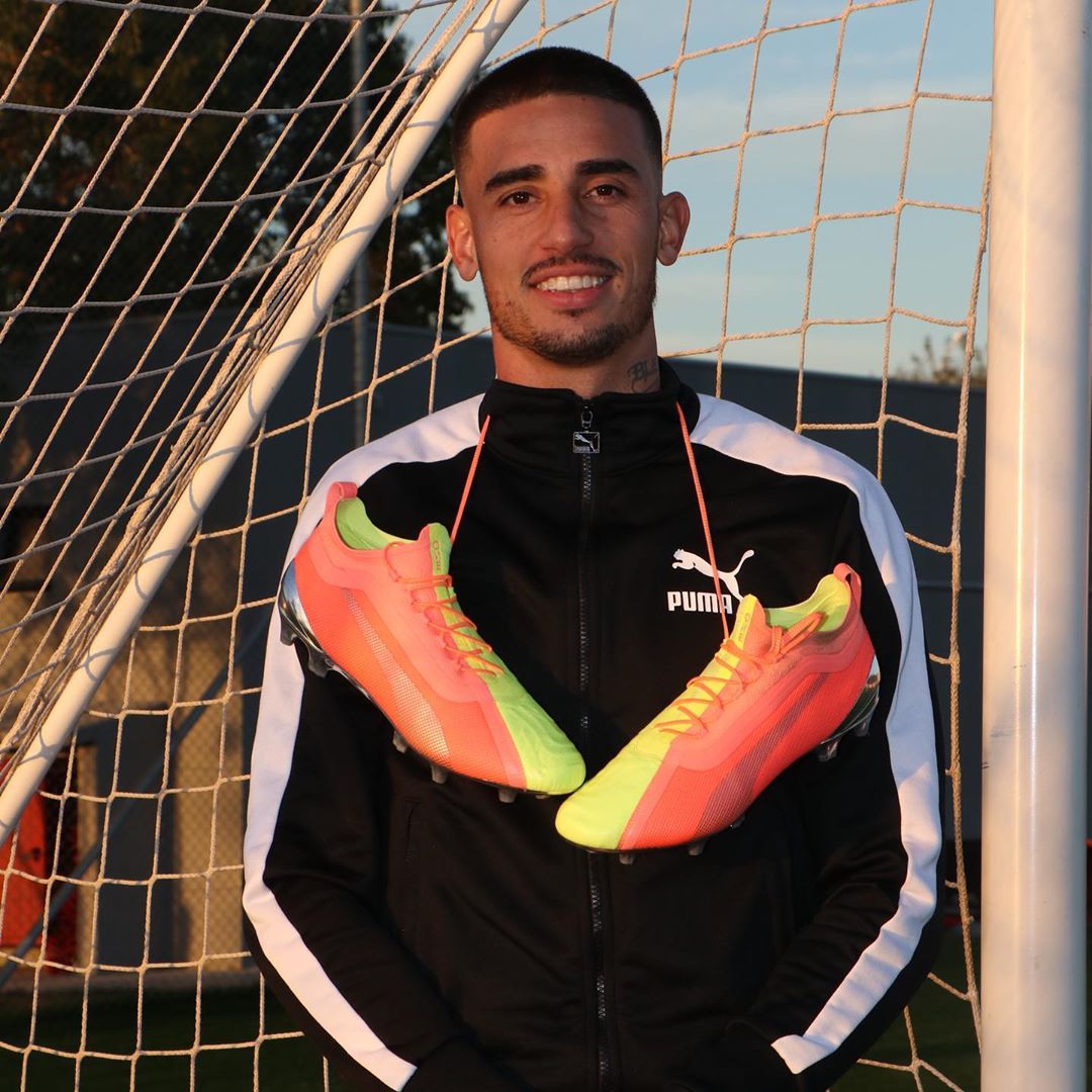 jugadores patrocinados por puma thiago galhardo