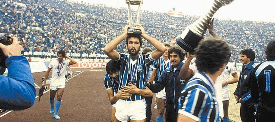 La mística camiseta Grêmio 83