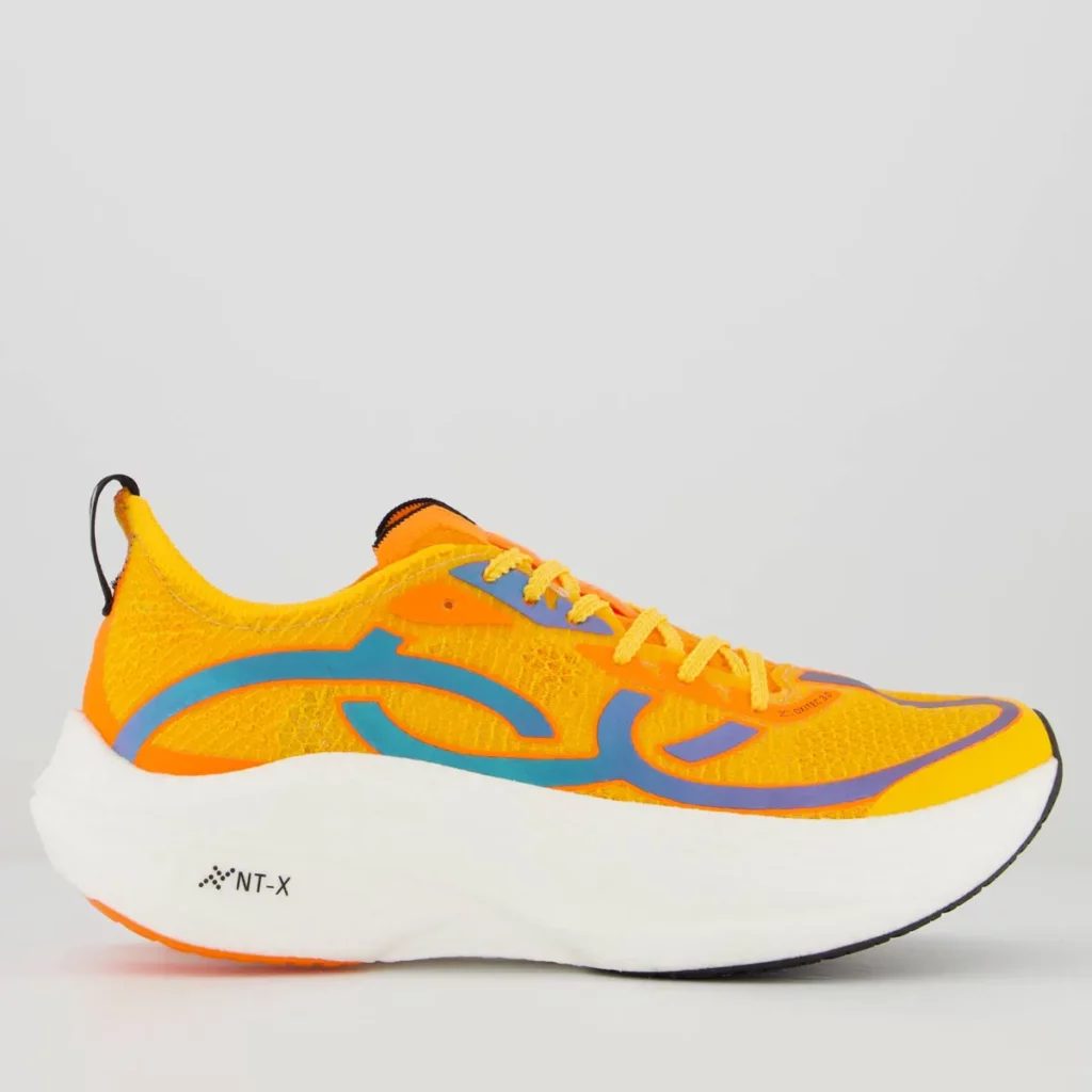 zapatillas running con placa de carbono - FutFanatics