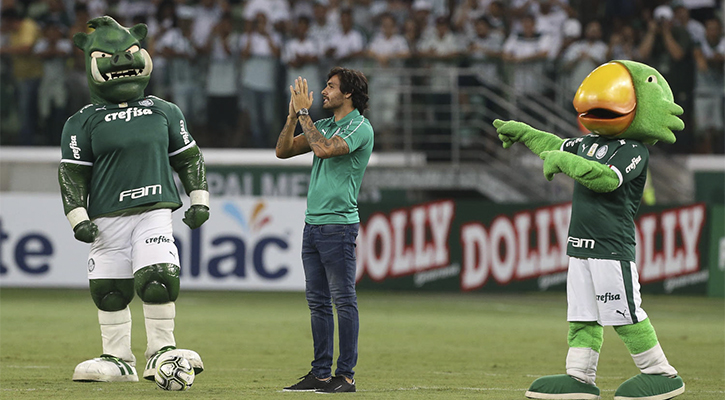 mascota de futbol