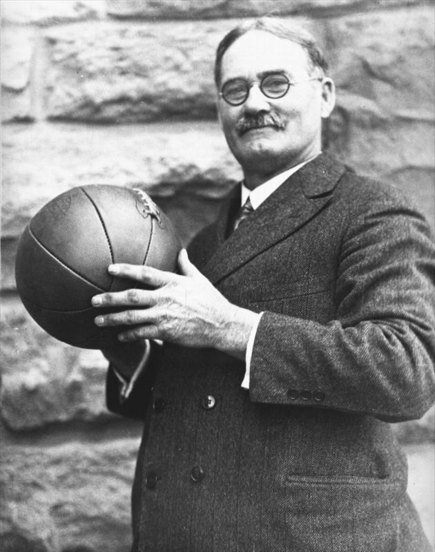 fundador del baloncesto